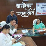 डीएम के जनता दरबार में शिकायत लेकर 15 फरियादी पहुंचे