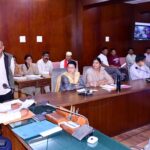 जनता दरबार में जनसमस्याओं के त्वरित समाधान पर प्रशासन का जोर