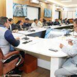 सीएस बर्द्धन की अध्यक्षता में हुई सचिव समिति की बैठक सम्पन्न