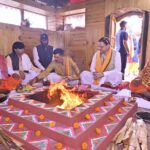 मुख्यमंत्री धामी ने वृद्ध जागेश्वर में की पूजा-अर्चना, डेढ़ क्विंटल की घंटी की भेंट