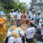 आत्मनिर्भरता की राह पर युवा और महिलाएं
