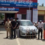 मकड़ा गैंग के पांच युवक गिरफ्तार, लाठी-डंडों के साथ मचा रहे थे हुड़दंग