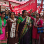 मानदेय वृद्धि की मांग को लेकर भोजनमाताओं का डीएम कार्यालय के बाहर धरना- प्रदर्शन , आंदोलन की चेतावनी