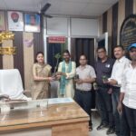आयुर्वेदिक अस्पताल परिसर में औषधीय पौधरोपण