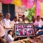 भावभीनी विदाई: सेवानिवृत्त प्रधानाध्यापक श्याम सुन्दर वर्मा को दी गई सम्मानपूर्वक विदाई