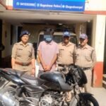 24 घंटे में बागेश्वर से चोरी की बाइक गरुड़ में बरामद, 19 वर्षीय युवक गिरफ्तार