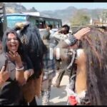 राख के रंग में रंगी आस्था: हरिद्वार में किन्नर अखाड़े की अनोखी मसान होली